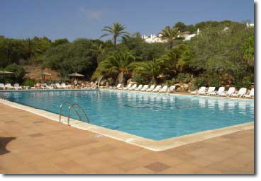 Bellaluz Village Swimming Pool